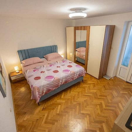 Apartments Tanja Baška Voda Buitenkant foto